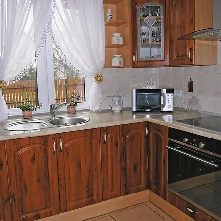 Holiday 16 Holiday home *